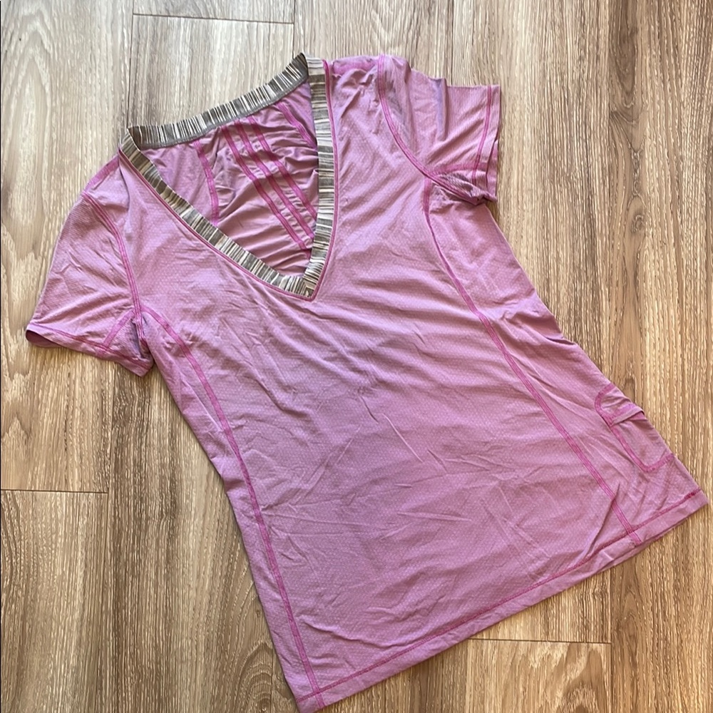 Lululemon Run-Energy V-Neck Women's Top